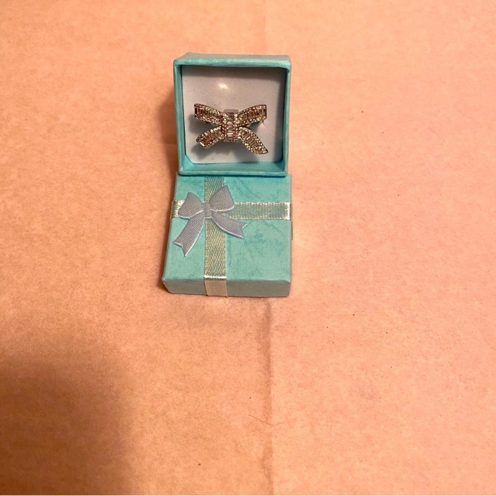 White Sapphire Aaa. - image 6